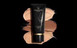 Матирующая пудровая тональная основа Giordani Gold Metamorphosis